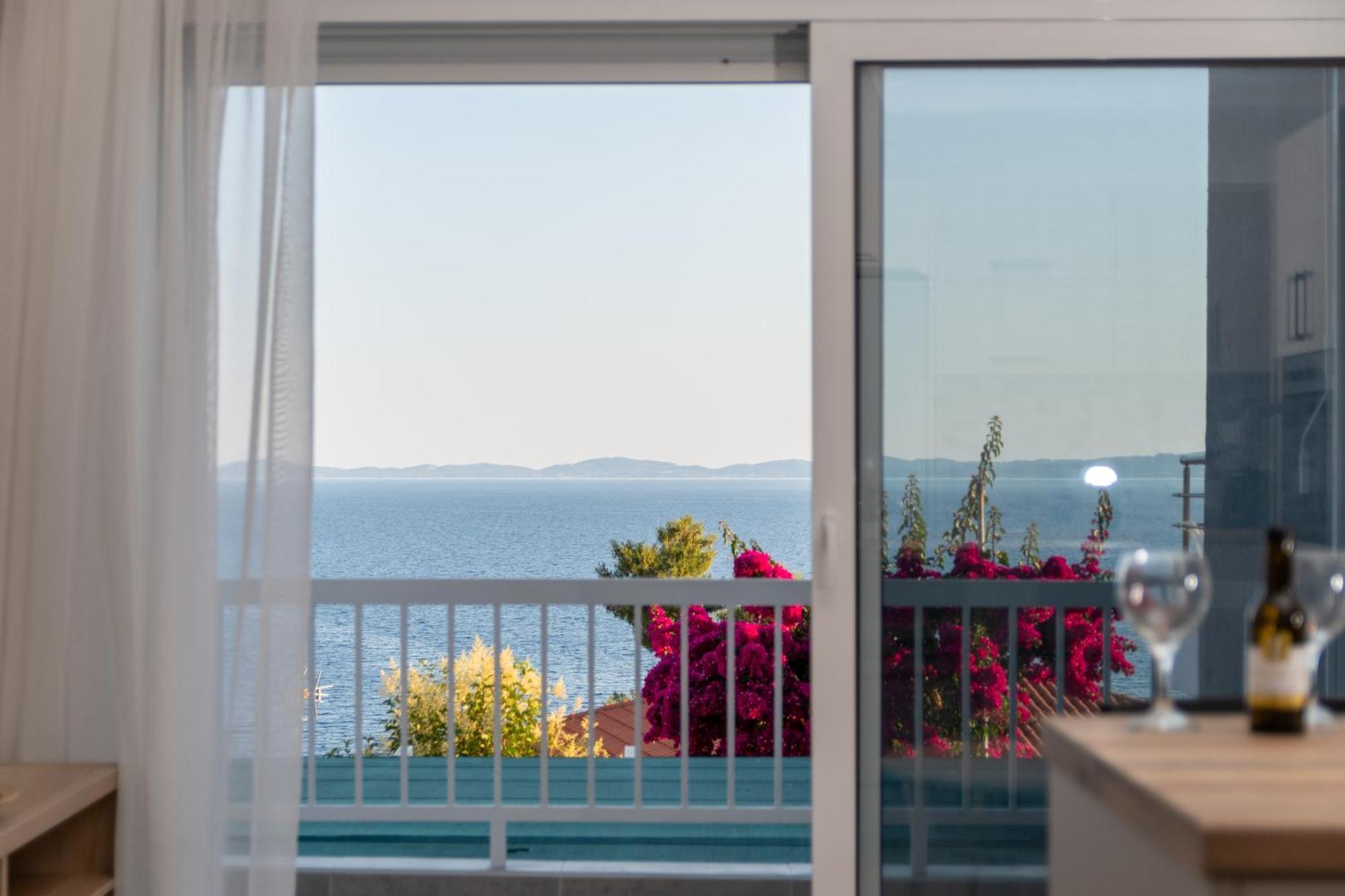 Apartment Sandra Seaview Néos Marmarás